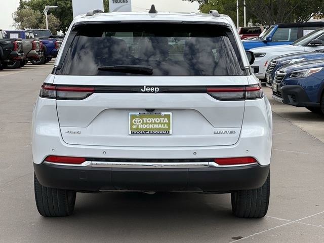 Used 2023 Jeep Grand Cherokee Limited AWD/4WD image 4