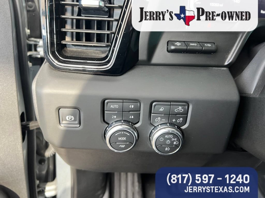 Used 2026 GMC Sierra 1500 AT4 w/ Technology Package AWD/4WD image 14