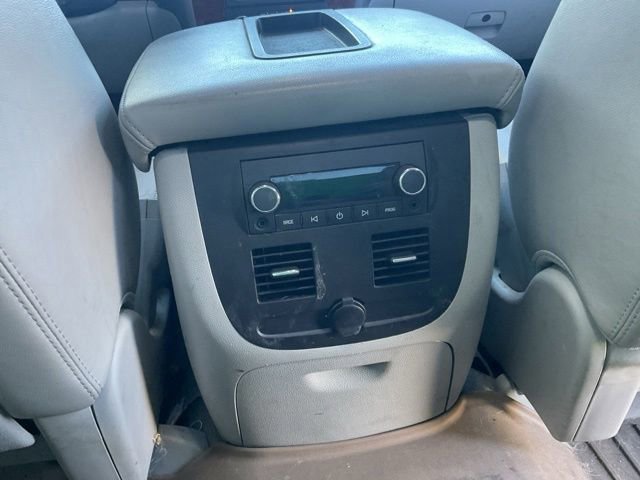 Used 2011 Chevrolet Avalanche LTZ AWD/4WD image 12