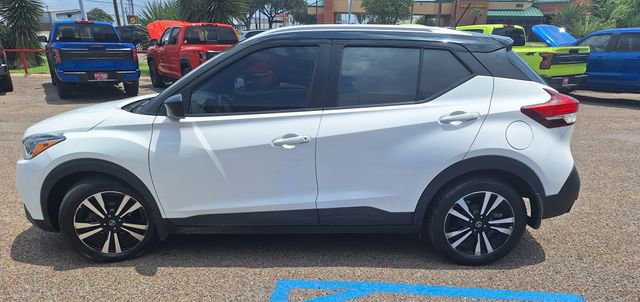 Used 2018 Nissan Kicks SV image 4