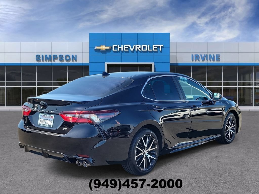 Used 2023 Toyota Camry SE FWD image 8