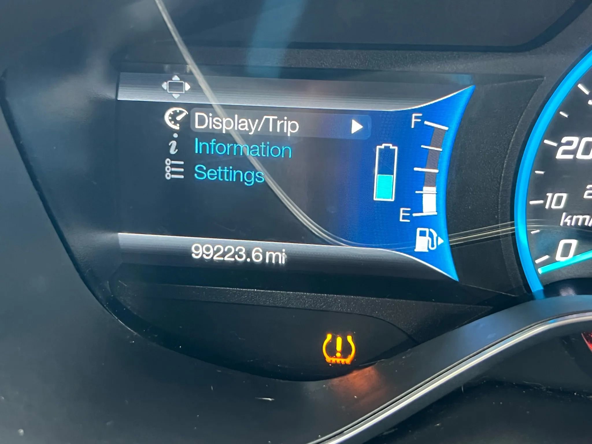 Used 2017 Ford C-MAX SE w/ Equipment Group 202A image 12