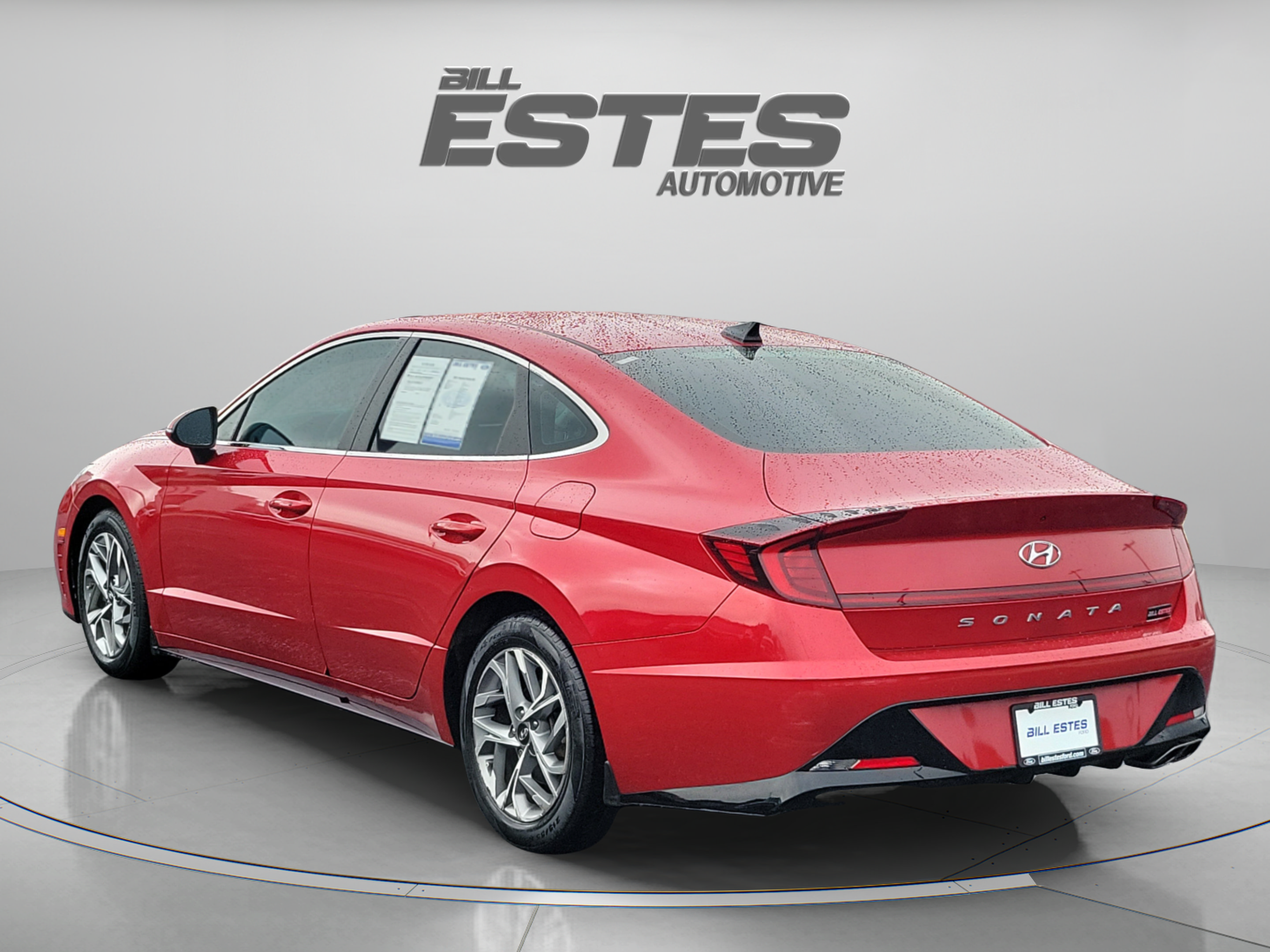 Used 2021 Hyundai Sonata SEL w/ Preferred Accessory Package FWD image 2
