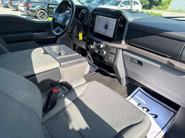 Used 2025 Ford F150 XLT w/ Equipment Group 301A Standard AWD/4WD image 16