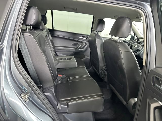 Used 2021 Volkswagen Tiguan SE image 27