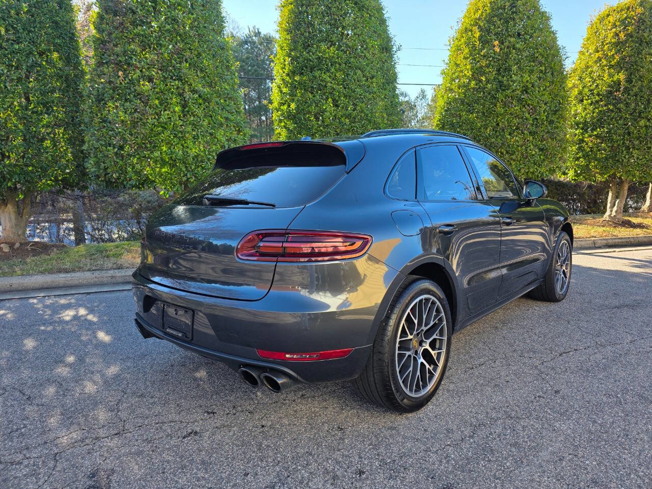 Used 2017 Porsche Macan GTS image 5