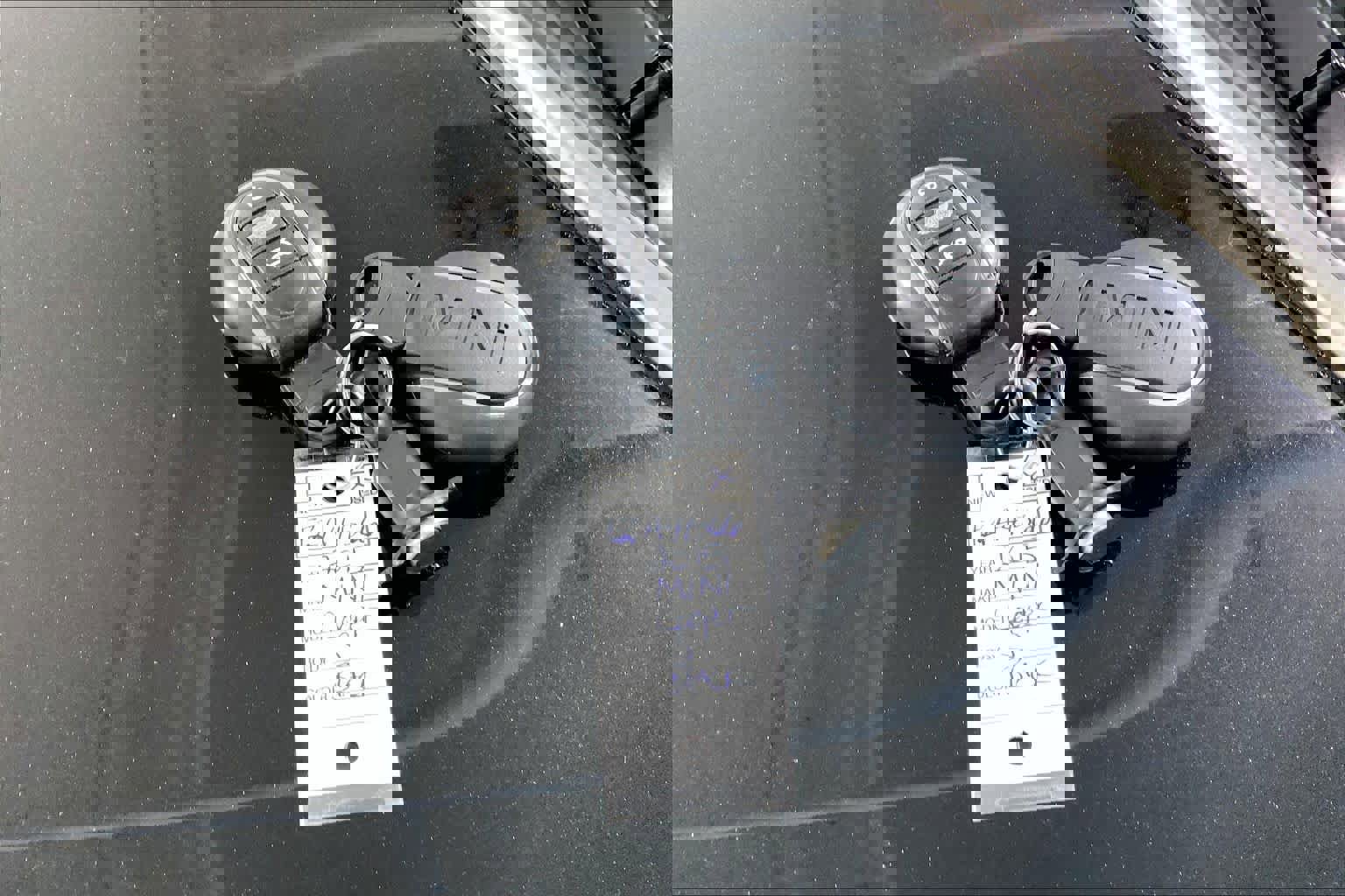 Used 2015 MINI Cooper S image 15