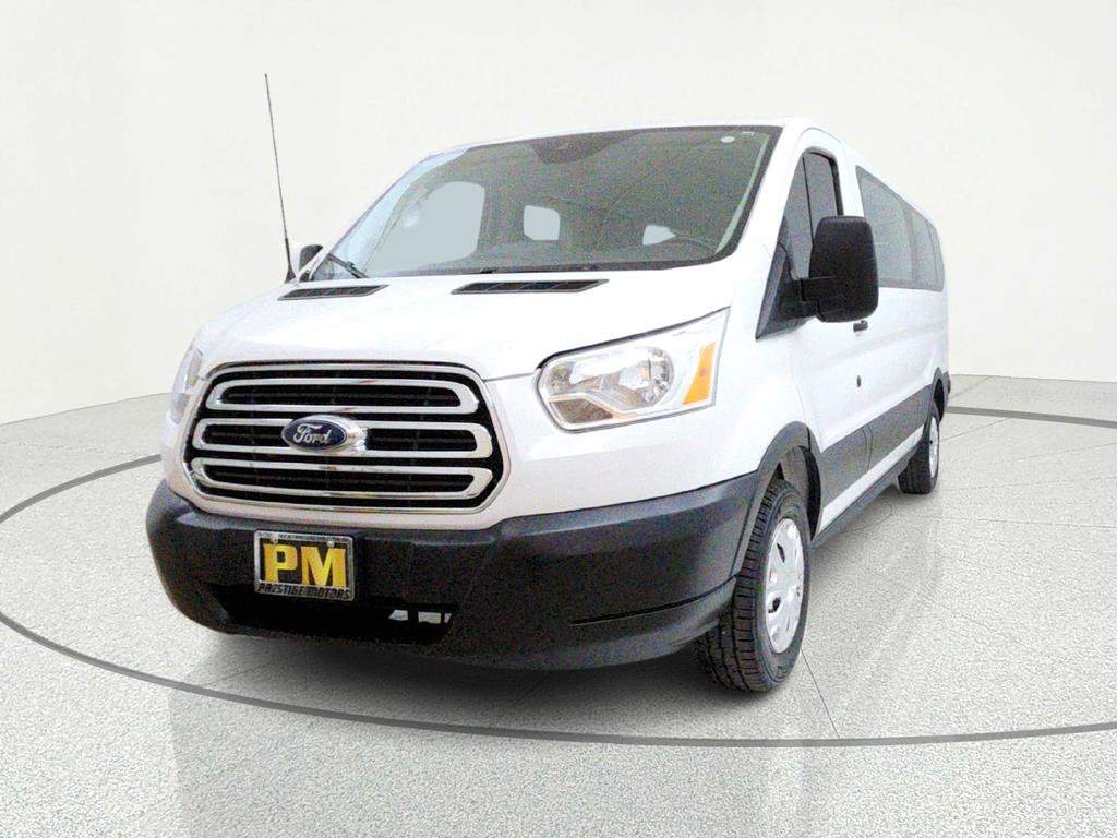 Used 2019 Ford Transit 350 XLT RWD image 3