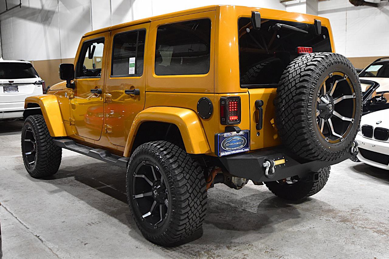 Used 2014 Jeep Wrangler Unlimited Sahara AWD/4WD image 14