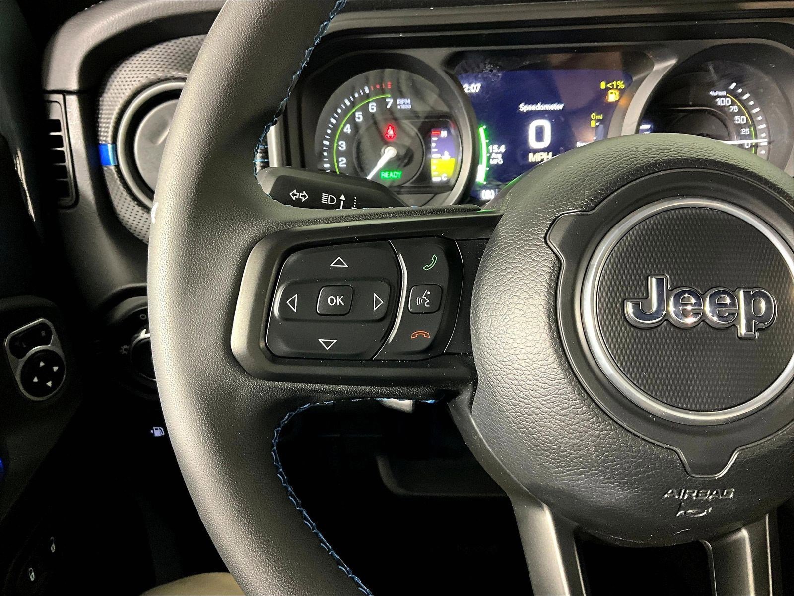 Used 2024 Jeep Wrangler Unlimited Rubicon 4xe AWD/4WD image 11