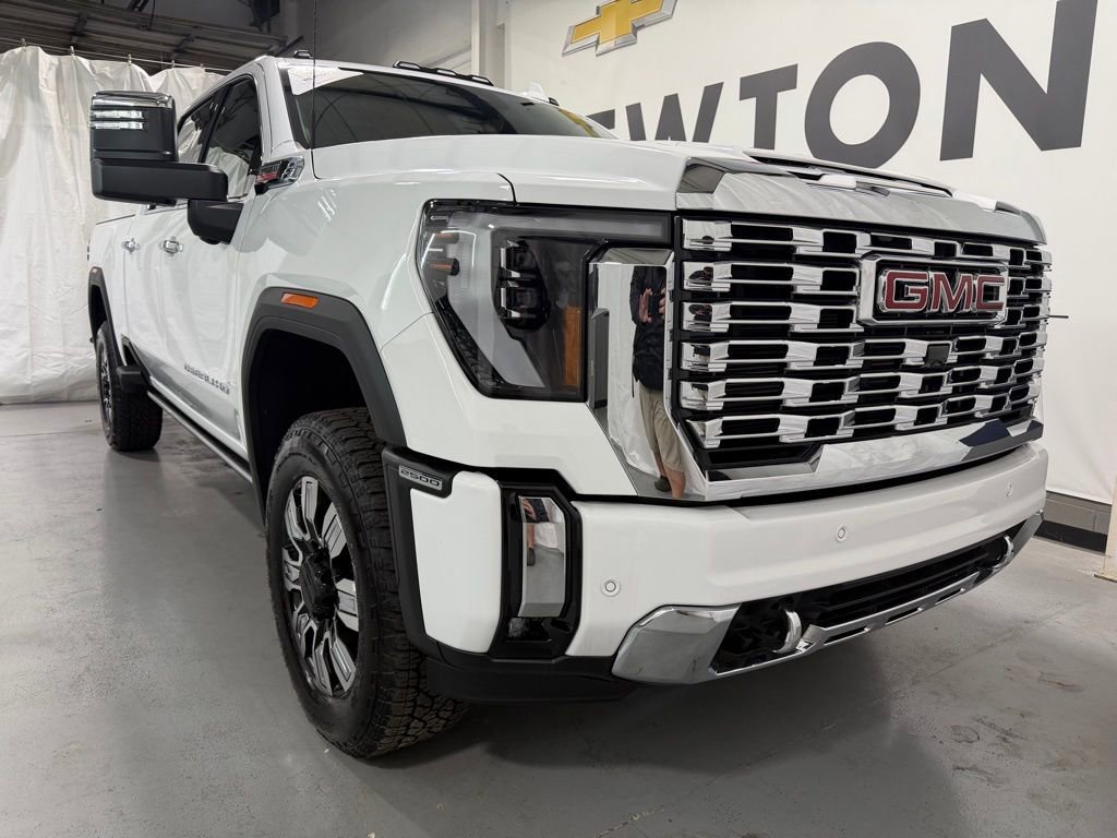 New 2026 GMC Sierra 2500 Denali w/ Denali Reserve Package image 40