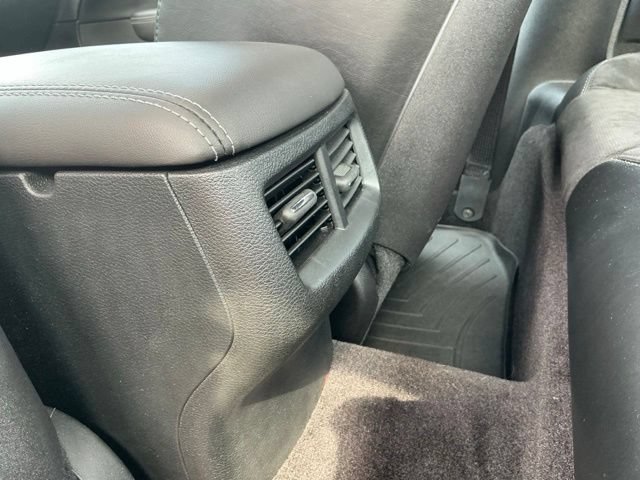 Used 2017 Dodge Challenger R/T Scat Pack RWD image 33