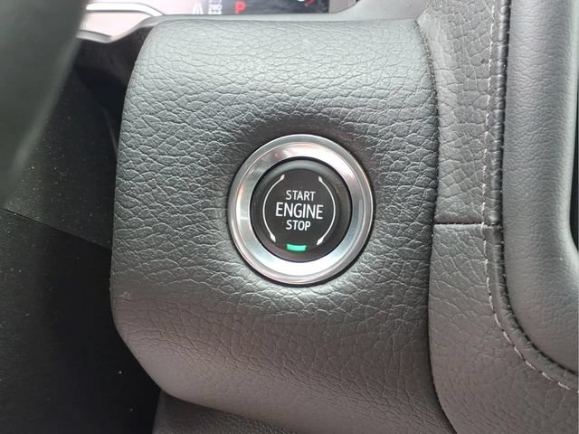 Used 2023 GMC Yukon Denali AWD/4WD image 10