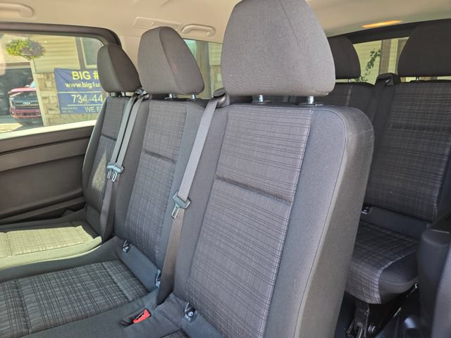 Used 2020 Mercedes-Benz Metris Passenger w/ Premium Safety Package image 37