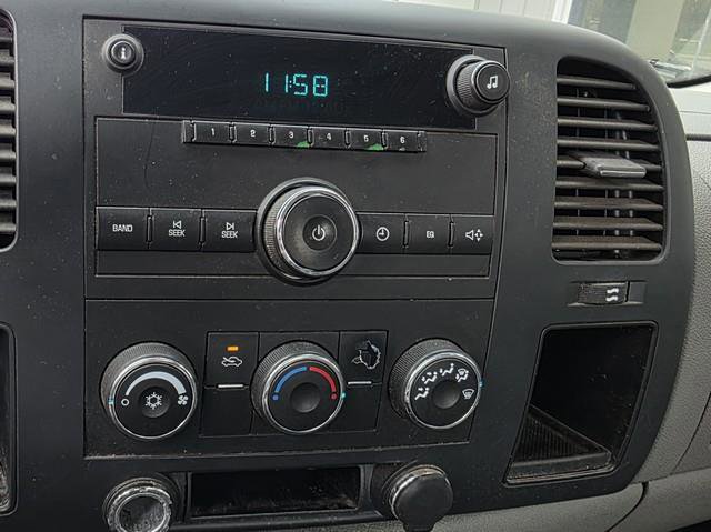 Used 2008 Chevrolet Silverado 2500 W/T RWD image 11