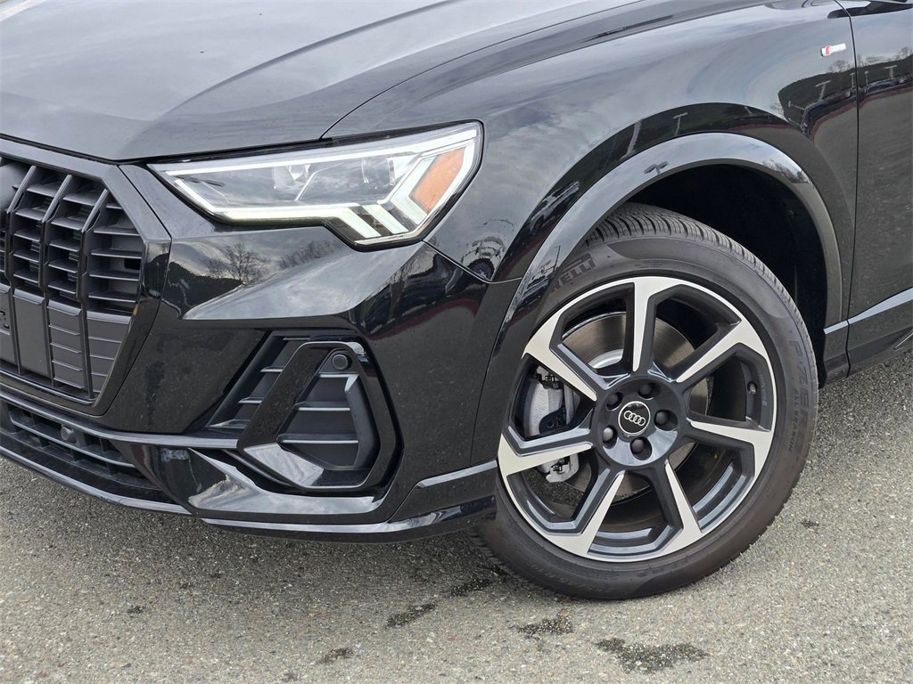 New 2025 Audi Q3 2.0T Premium Plus image 9
