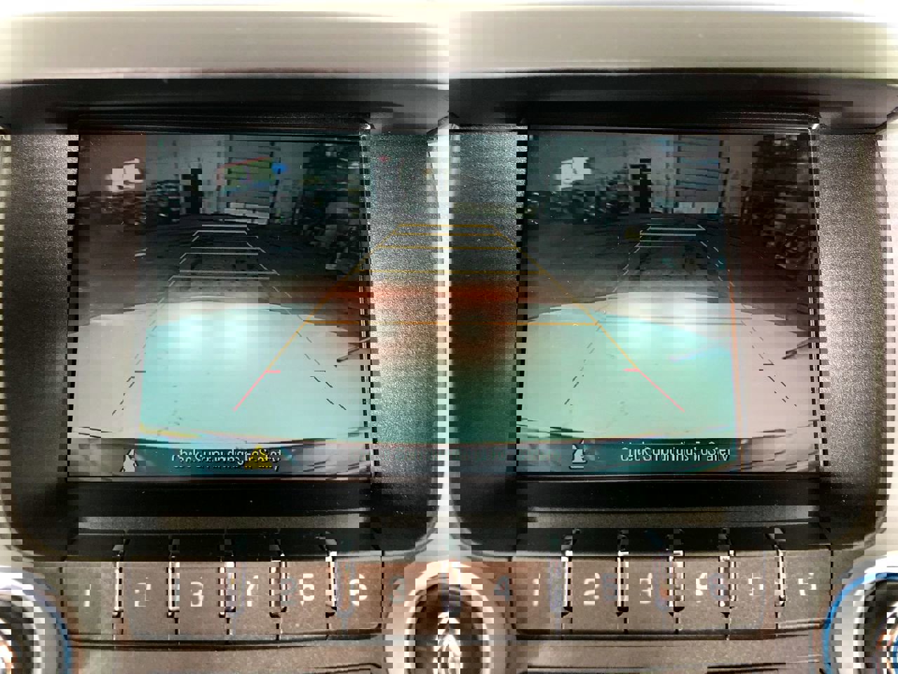 Used 2017 Chevrolet Equinox LT w/ Convenience Package image 24