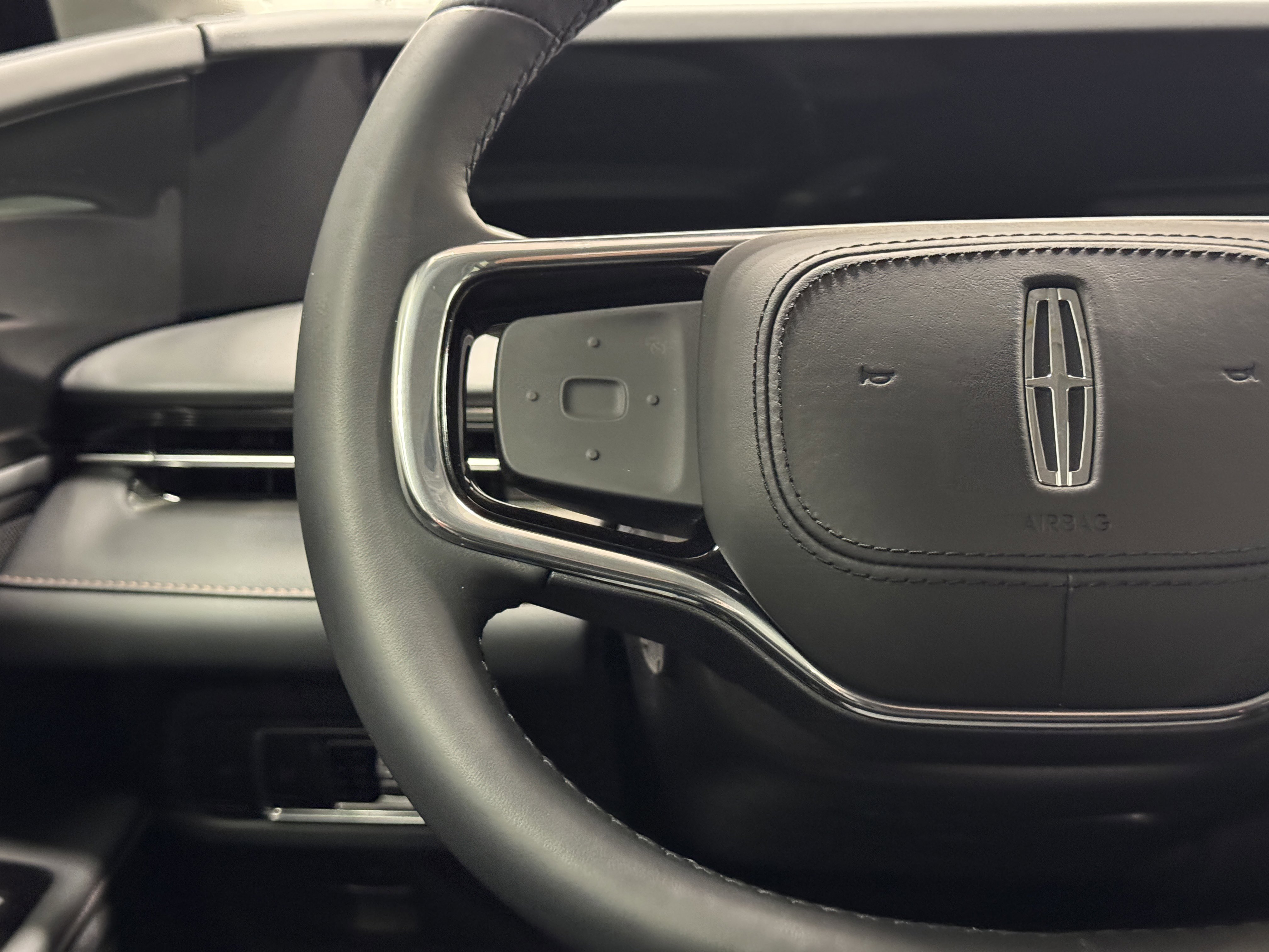 New 2026 Lincoln Nautilus Premier w/ Equipment Group 102A image 18