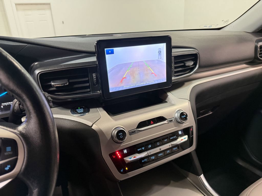 Used 2021 Ford Explorer XLT w/ Equipment Group 202A image 71