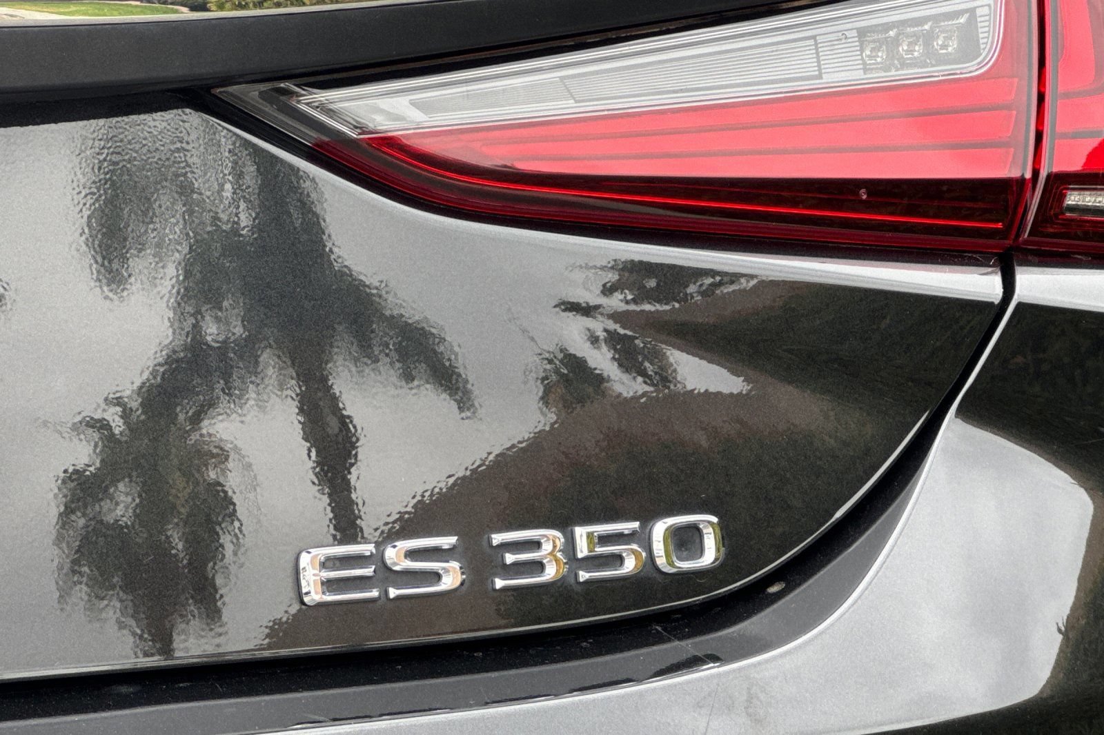 Certified 2024 Lexus ES 350 w/ Premium Package FWD image 30