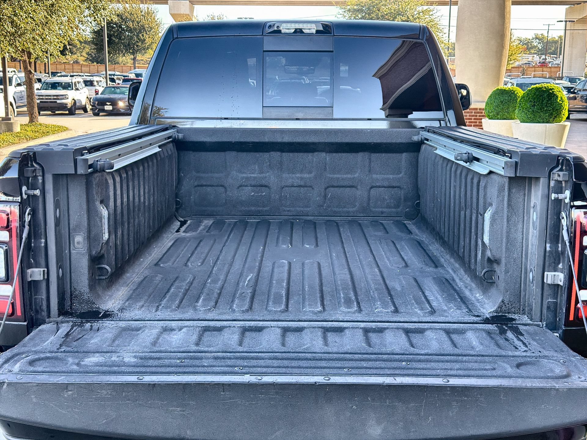 Used 2022 RAM 3500 Limited AWD/4WD image 23