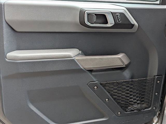 Used 2023 Ford Bronco Black Diamond image 6