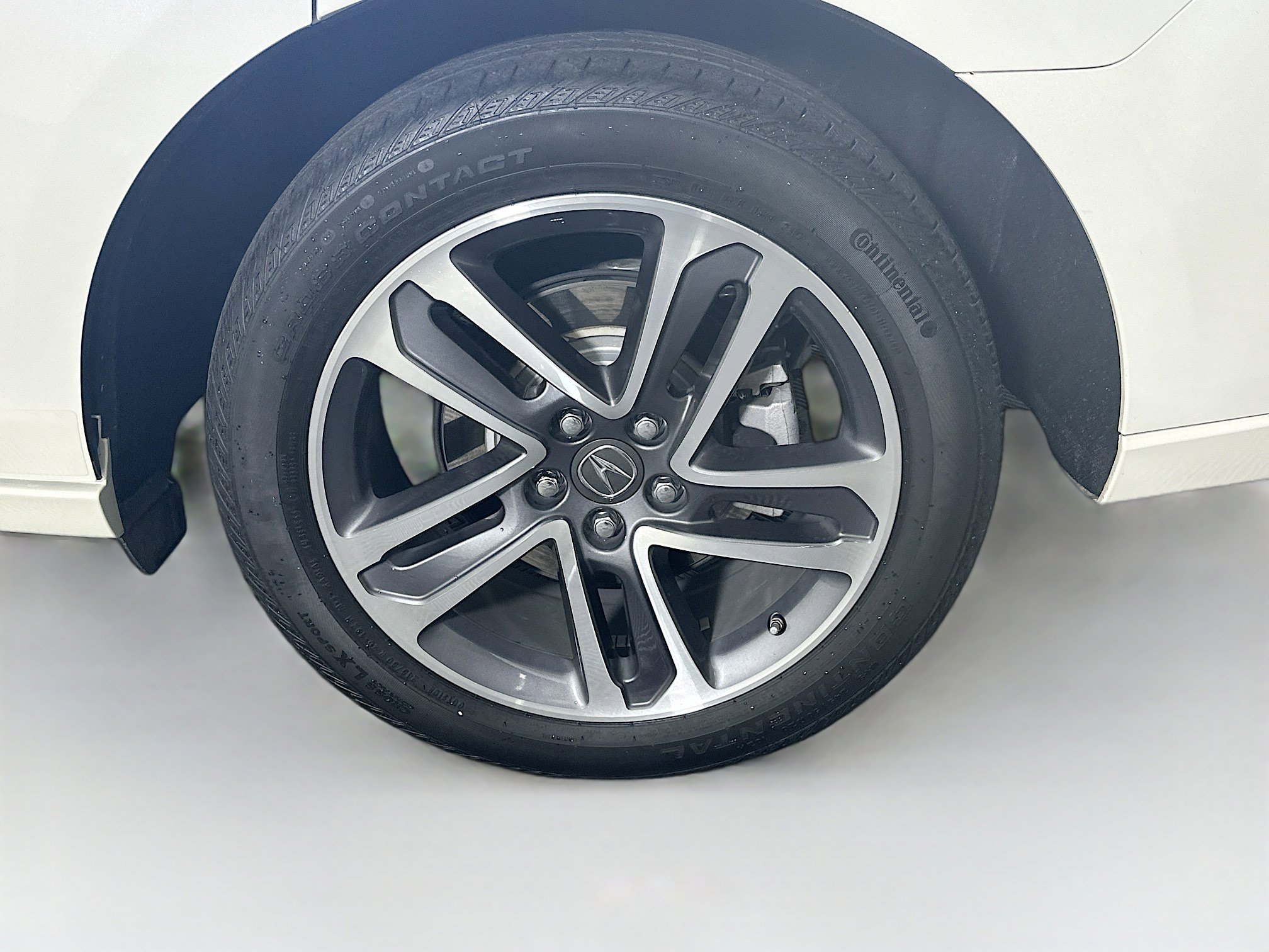 Used 2017 Acura MDX Sport Hybrid w/ Advance Pkg image 11