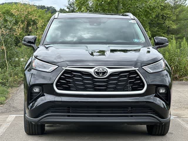 New 2024 Toyota Highlander XLE AWD/4WD image 32