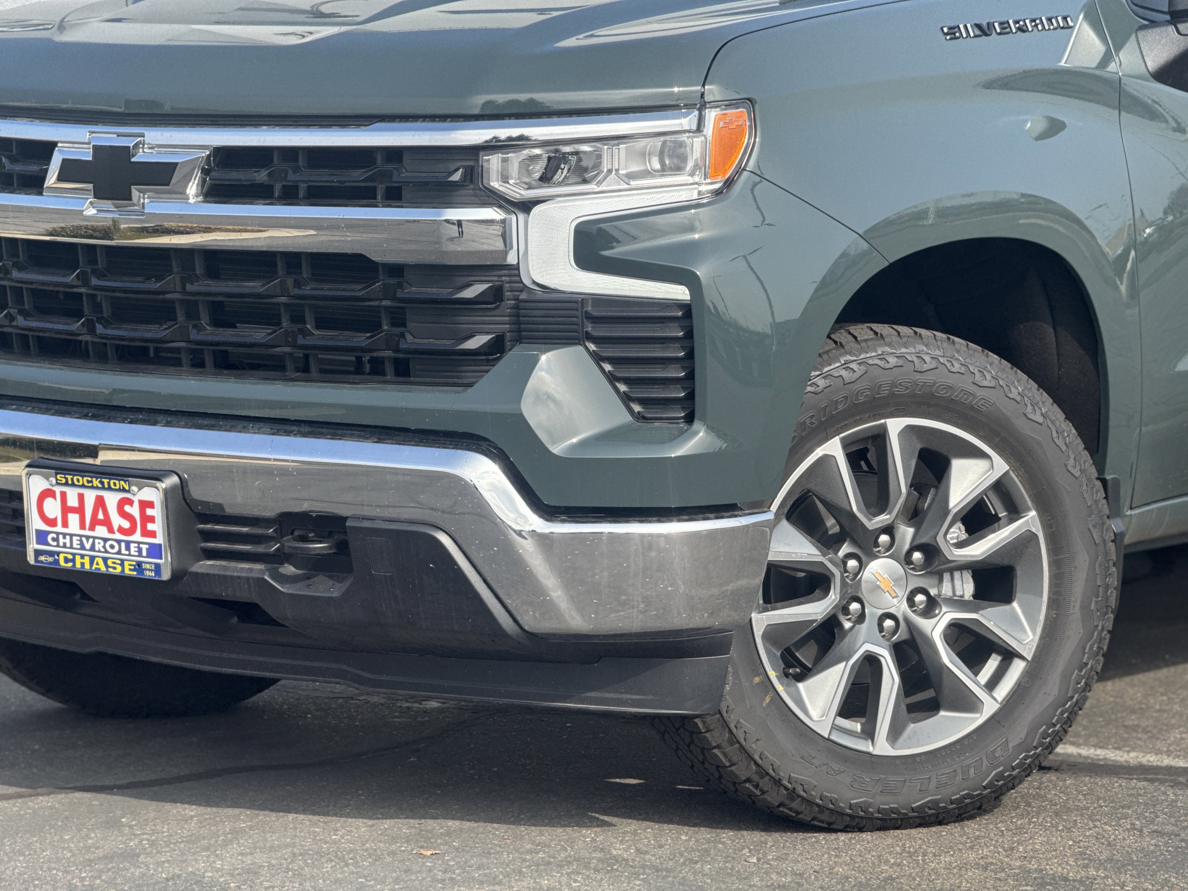 New 2026 Chevrolet Silverado 1500 LT w/ All Star Edition Plus AWD/4WD image 3