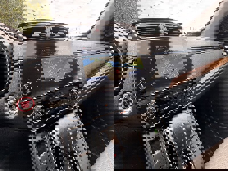 Used 2017 Honda CR-V Touring image 21