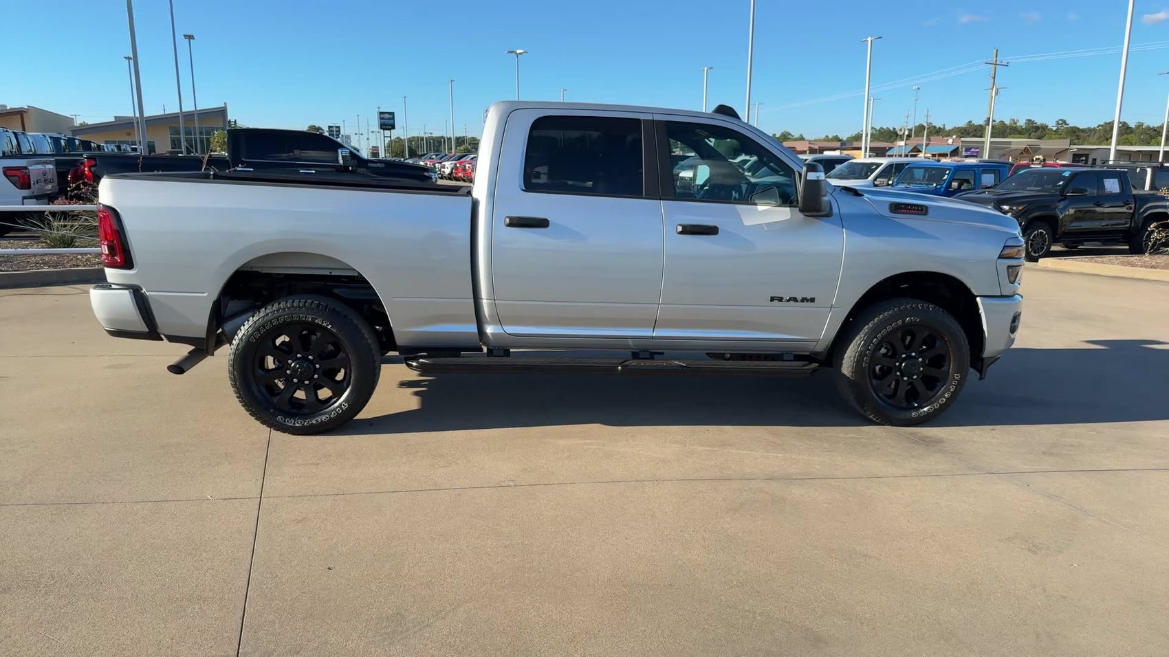 Used 2026 RAM 2500 Big Horn AWD/4WD image 8