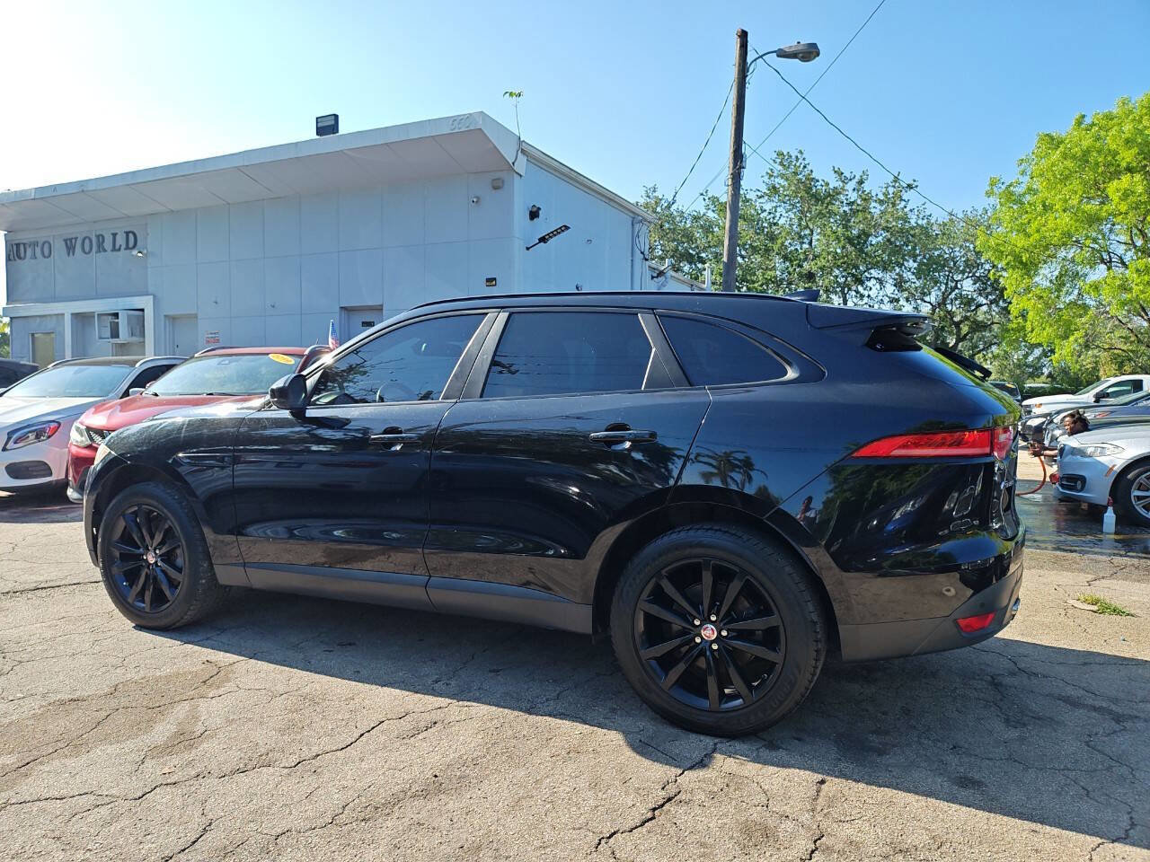 Used 2017 Jaguar F-PACE Prestige AWD/4WD image 5