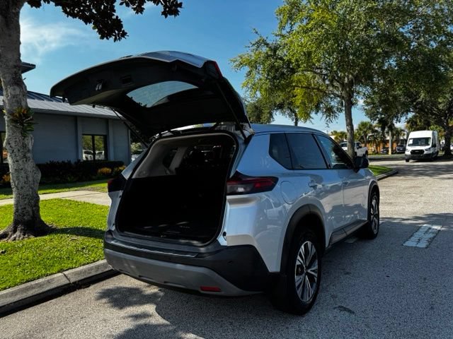 Used 2021 Nissan Rogue SV FWD image 19