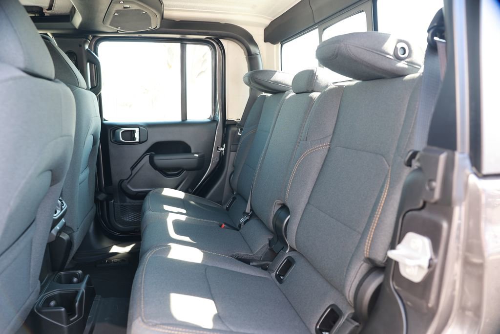 New 2026 Jeep Gladiator Sport image 30