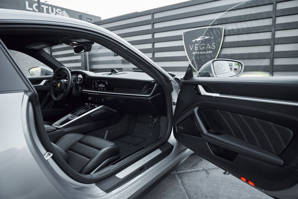 Used 2021 Porsche 911 Turbo S image 22
