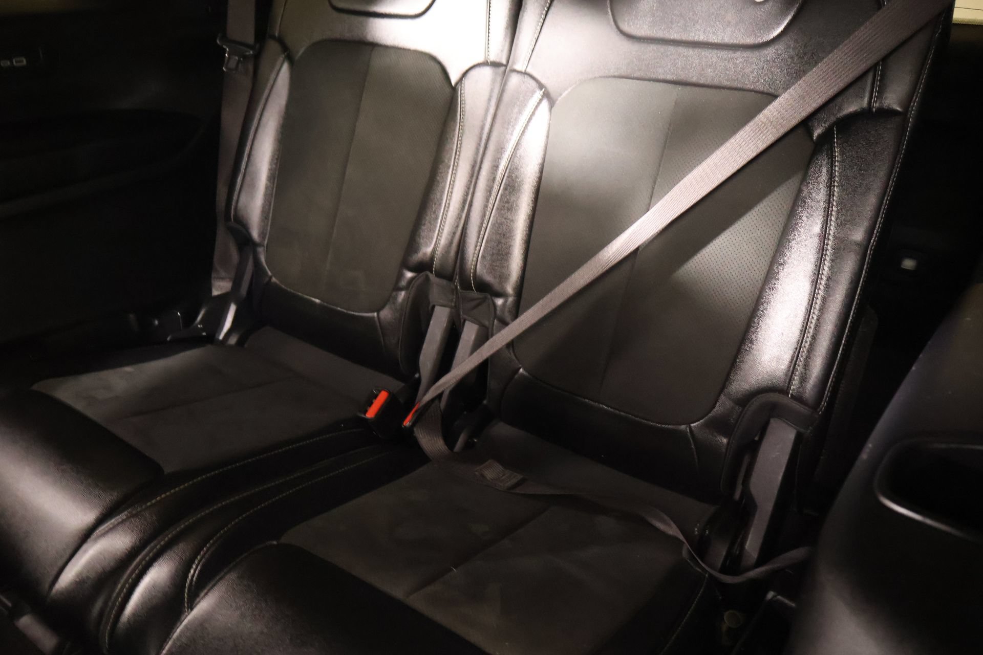Used 2021 Jeep Grand Cherokee L Laredo RWD image 13