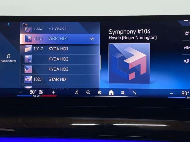 Used 2025 BMW i5 eDrive40i image 40