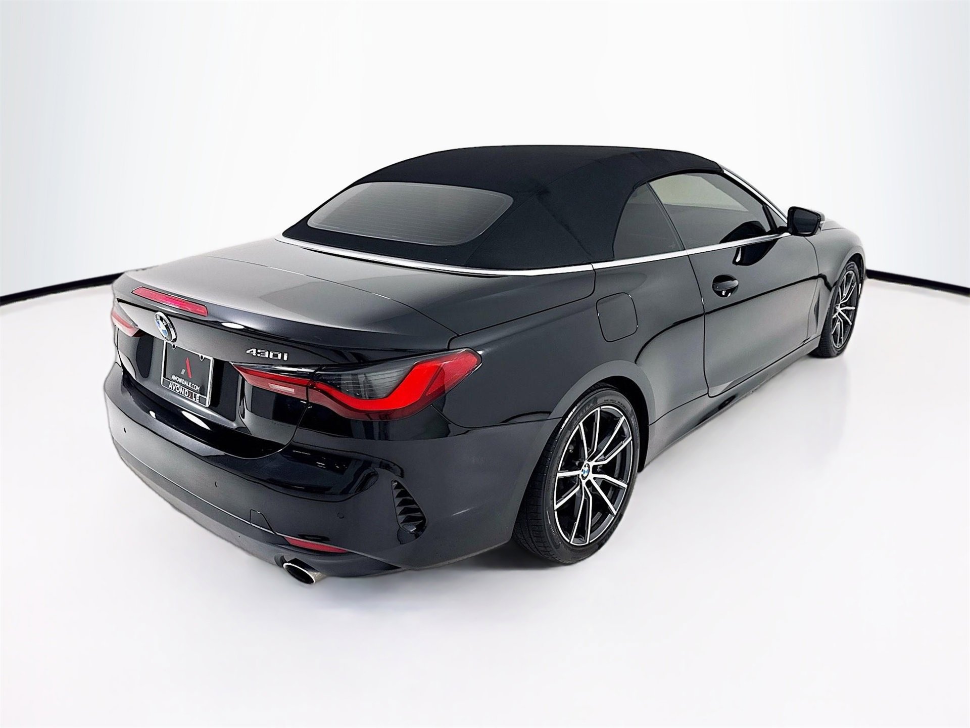 Used 2021 BMW 430i Convertible w/ Convenience Package image 8