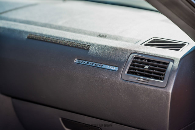 Used 2014 Dodge Challenger R/T RWD image 25
