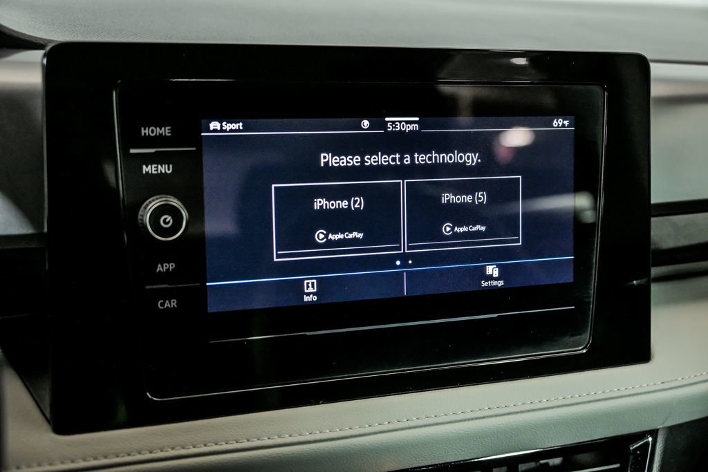 Used 2025 Volkswagen Taos S image 18