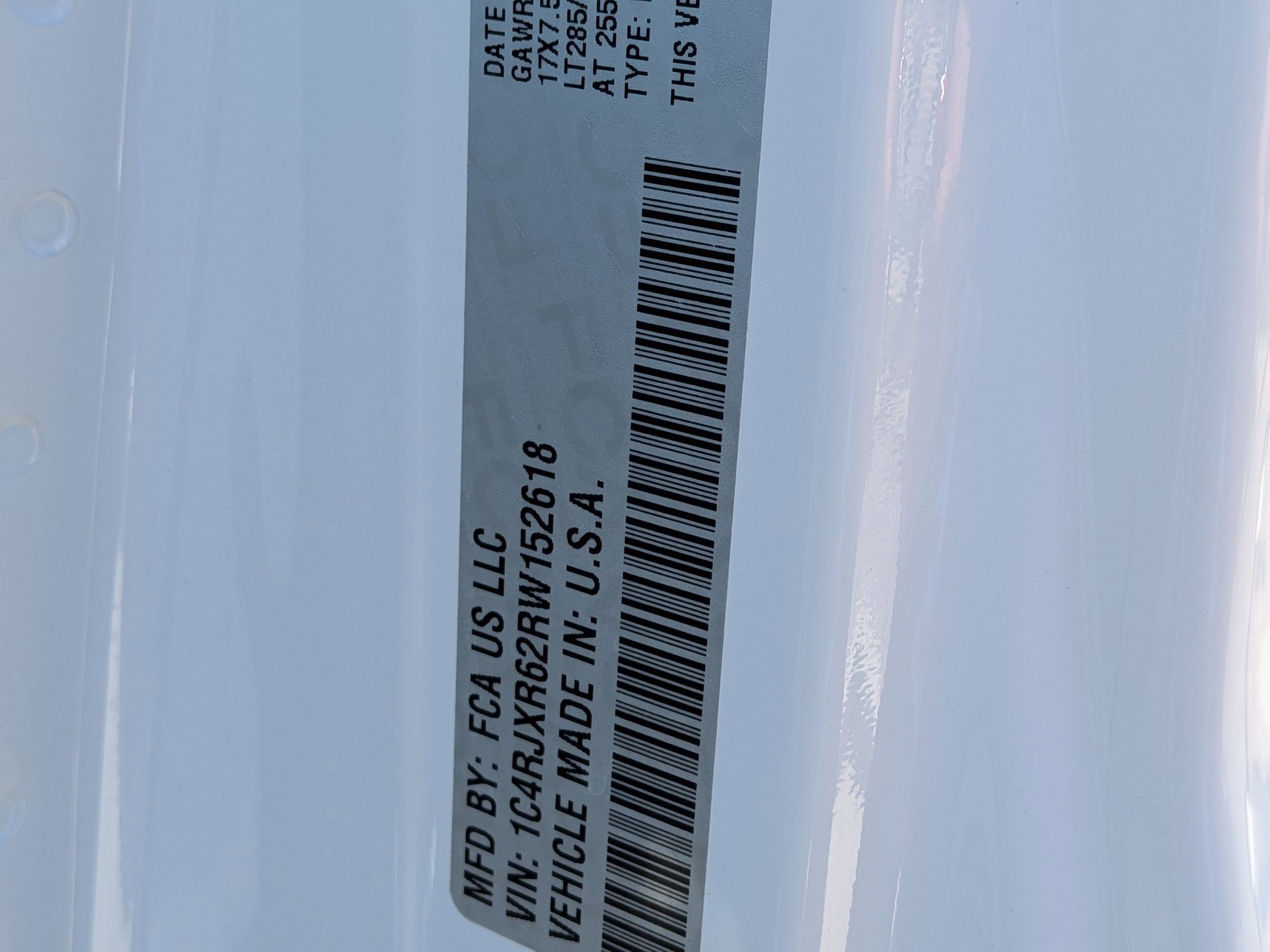 Used 2024 Jeep Wrangler Unlimited Rubicon 4xe AWD/4WD image 33