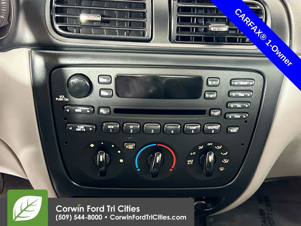 Used 2002 Ford Taurus SE image 20