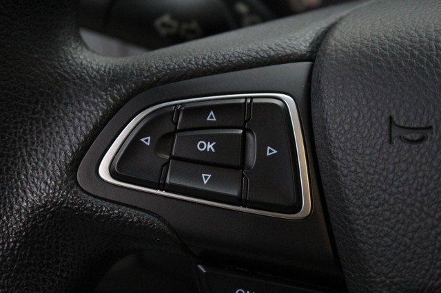 Used 2017 Ford Focus SEL image 11