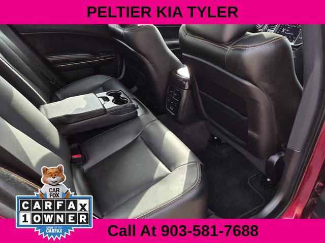 Used 2018 Chrysler 300 S w/ 300S Premium Group image 23