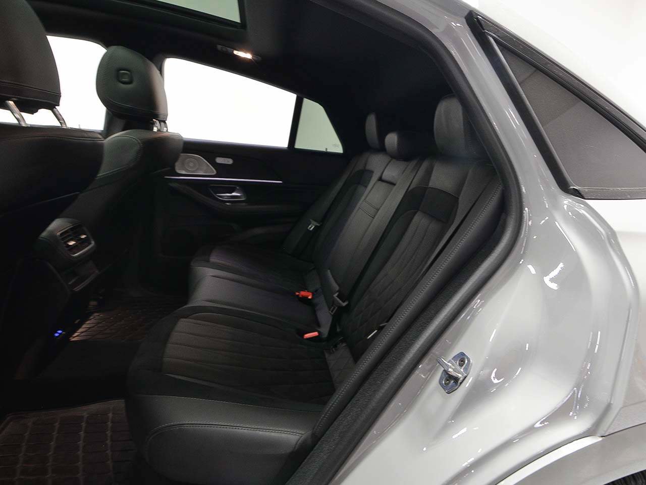 Used 2025 Mercedes-Benz GLE 53 AMG 4MATIC Coupe image 11