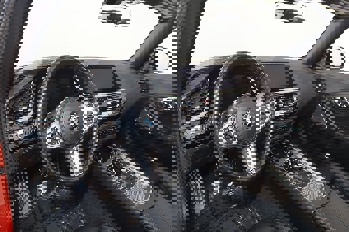 Used 2022 BMW Z4 M40i w/ Premium Package image 34