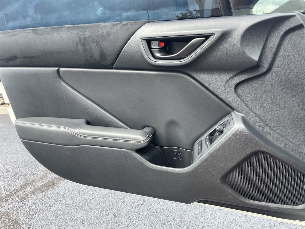 Used 2022 Toyota GR86 Premium w/ ALL Weather Mat Package (TMS) RWD image 19