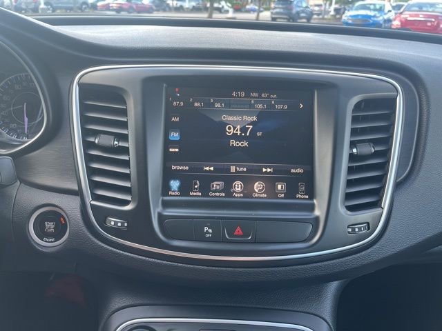 Used 2015 Chrysler 200 Limited w/ Spring Special Group image 23