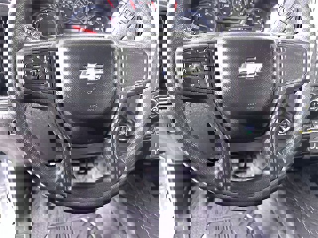 Used 2023 Chevrolet Silverado 1500 Custom image 11