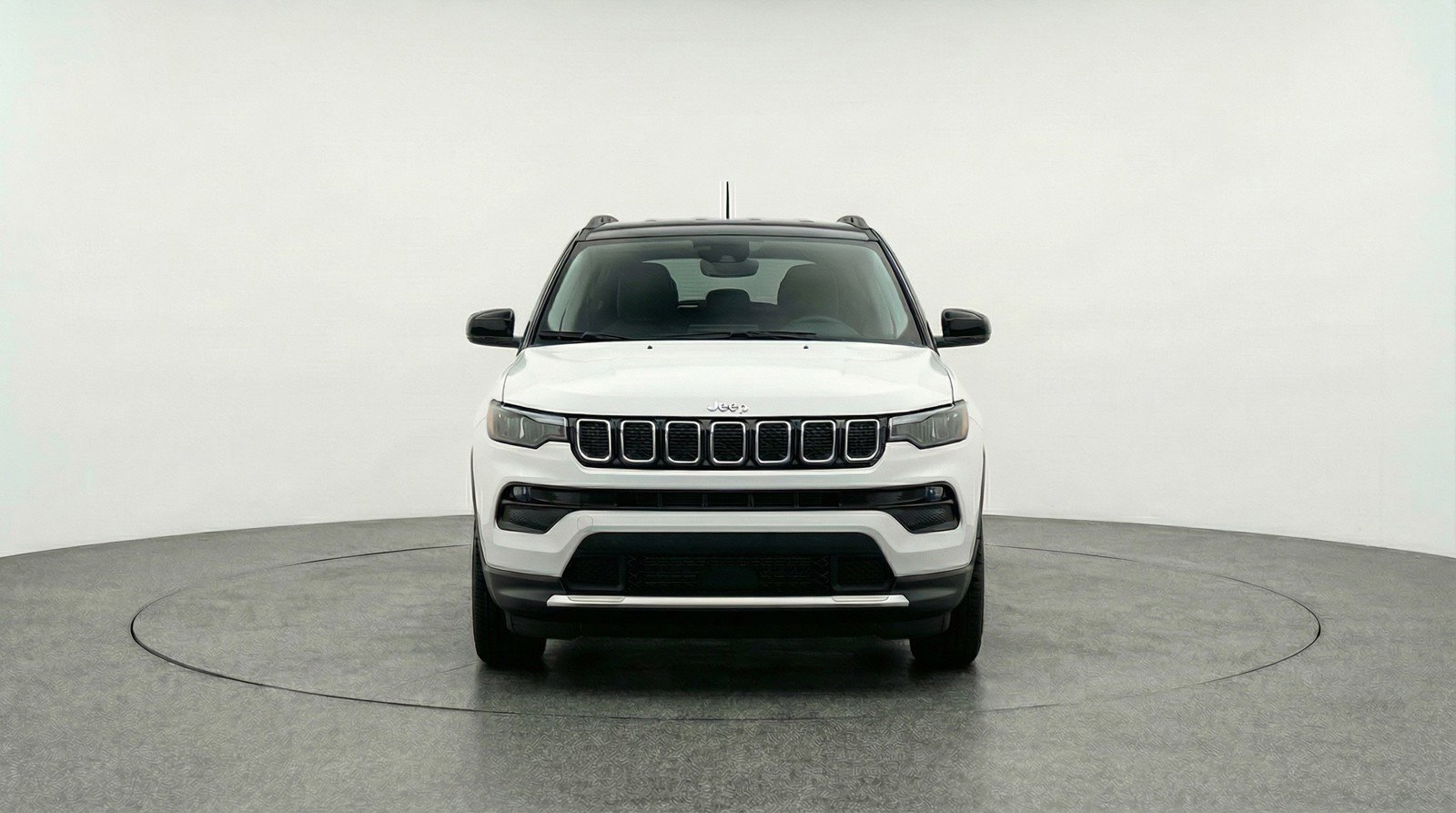 Used 2025 Jeep Compass Limited image 2